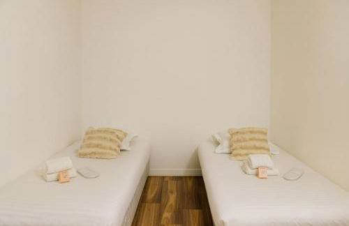 Spacious 2BR for 4 Quiet & Family-Friendly Easy Paris Access - Foto 4