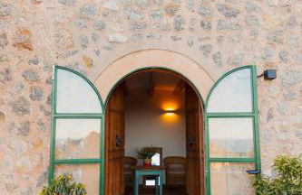 Villa renovada vista al mar y piscina climatizada - Foto 8