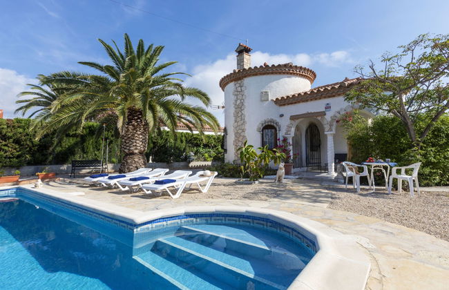 Villa Barcelona - Photo 15