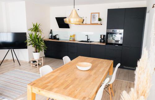 Exklusiv 72qm FeWo im Herzen Detmolds, Terrasse und kostenloser Parkplatz - Foto 1