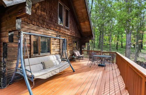 Log Cabin w Loft, Hot Tub, Deck, Fire Pit, & WiFi - Photo 19