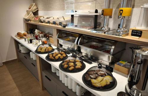 Alysos Luxurious Apartments - Photo 25