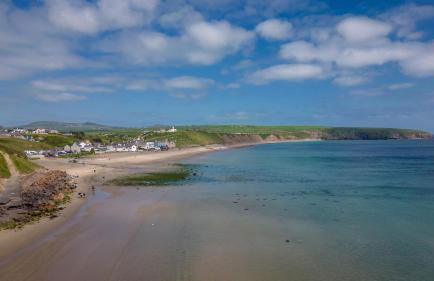 Plas Newydd with Swimming Pool, Fire Pit, and Log Fires - Photo 60
