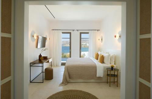 Bonzoe Suites & Villas - Photo 27