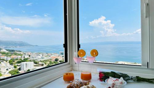 T-star, 2-bedroom apartment with magnificent beach view - Photo 1