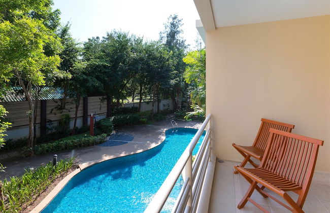 Baan Sanpleon Beachfront Condominium - Photo 47