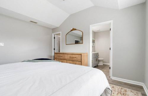 Curated 3BR, Minutes to Toyota, KY Horse Park, The Ark & Lexington - Foto 26