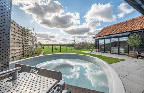 Large immaculate rural conversion - The Milking Parlour - Foto 4