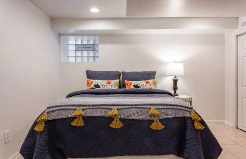 The Wrigleyville Deluxe -Steps from Wrigley Sleeps 10 - Foto 23