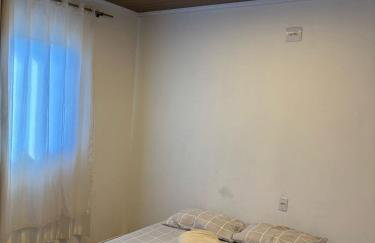 Micro casa com ar condicionado 2km da prainha - Foto 29