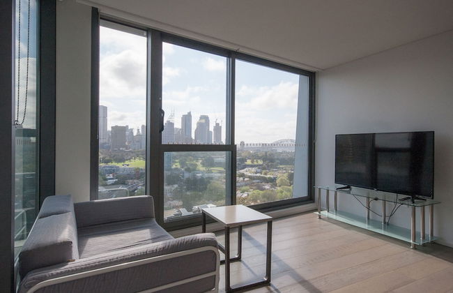 Modern 2 Bedroom Potts Point Apartment - Photo 13