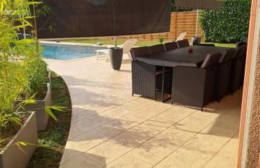 Jolie maison avec piscine - Photo 2