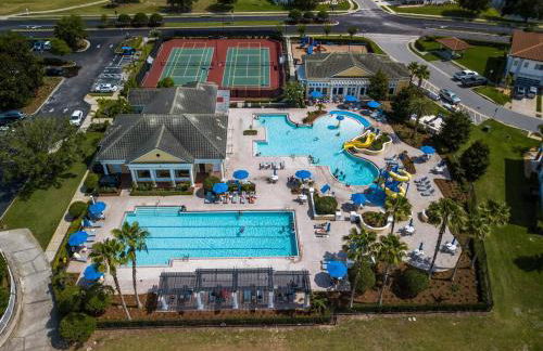 NearTheParks - 5BR Family Villa with Saltwater Pool near Disney - Photo 41