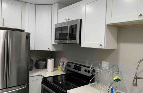 Apartment in Daytona Beach 1BR 1Bath Centrally Located - Photo 27