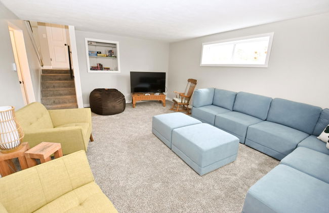 Modern Home Just Mins to Notre Dame 52723 - Foto 10