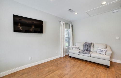 Pet-Friendly Stay Walk to Park and Lake Lewisville! - Foto 5