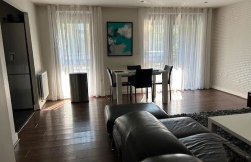 Three Bedroom Stylish London Apartment - Foto 11