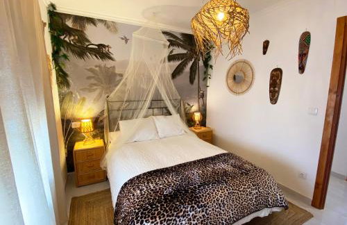 Apartamento temático con Sala de Juegos - Prime Video! - Foto 10