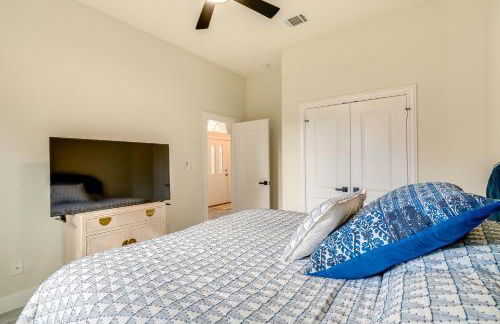 Spacious and Modern Home in Montgomery with Deck! - Foto 21