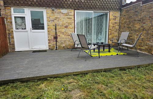 Orpington North Townhouse - Photo 49