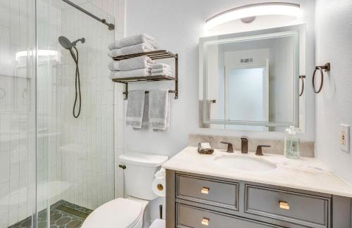 Idyllic Tustin Home with Private Patio and Grill - Foto 16