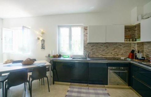 Awesome Home In Magliolo With Sauna - Photo 25