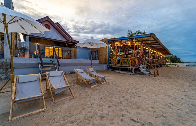 Beach Front Villa with 3 Bedrooms - CA3 - Foto 63