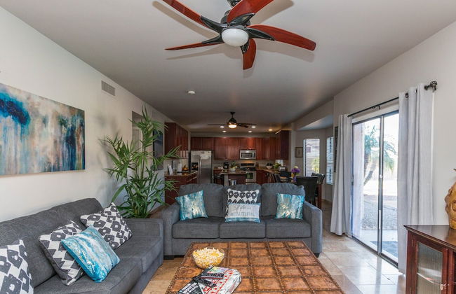 Backyard Playground! Golf Sport Court & Hot Tub! - Foto 11