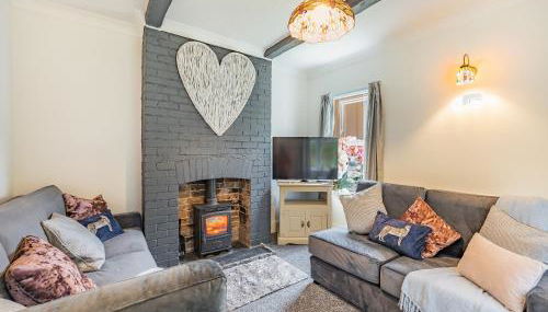 Rose Cottage - Photo 3