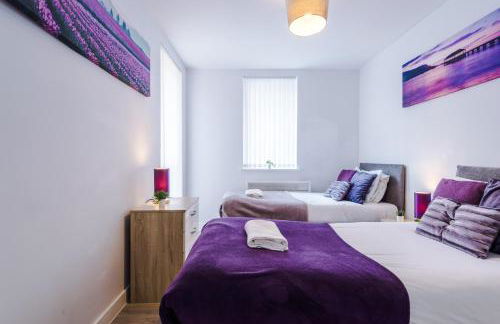 1BR & 2BR Apt -for CONTRACTORS- free PARKING close to EVERTON & ANFIELD stadium, Liverpool City Centre managed by Chique Properties Ltd - Foto 72