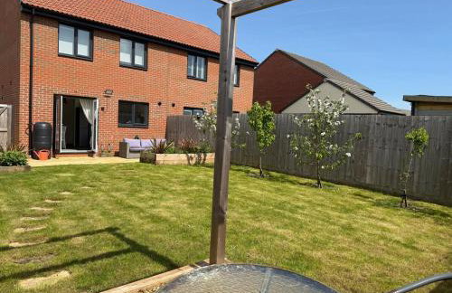 Strikingly Stylish Exeter Retreat - Modern 3-Bed - Foto 1