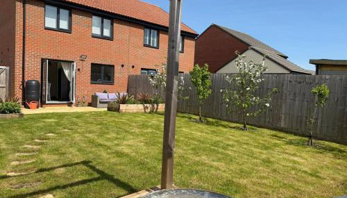 Strikingly Stylish Exeter Retreat - Modern 3-Bed - Foto 1