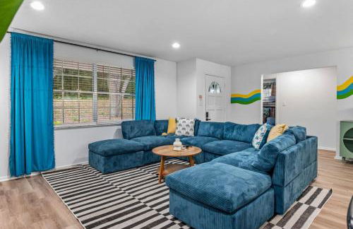 Sunny Lakeside Retreat with Pool and Firepit - Photo 32