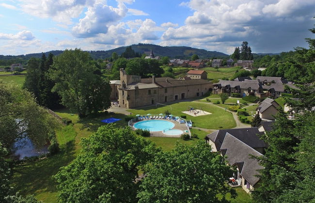 VVF Château sur la Vienne Lac de Vassivière, Nedde - Foto 1