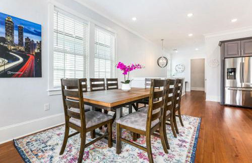 Hosteeva Brand New Condo with a Pool Steps to St Charles Ave - Foto 30