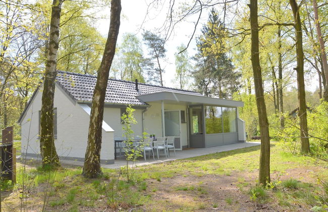 Inviting Holiday Home in Stramproy With Terrace - Photo 34