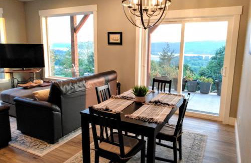 River & Garden View Suite of Kalama Oaks Lodge - Photo 27