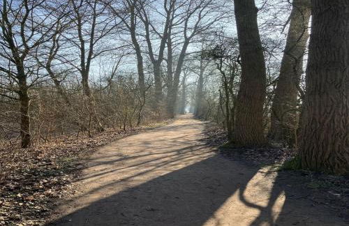 Riverside Retreat with Comfort - Foto 19