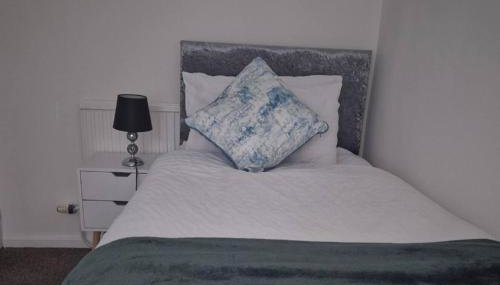2-Bed - Sleeps 6 - Free Parking - Foto 3