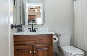 Tiny Home with Hot Tub Near Ft Leonard Wood! - Foto 7