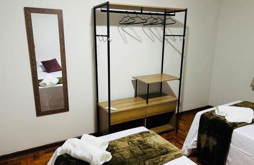 Apto a 5 min da Basílica - 6 pessoas, Garagem, Wi-Fi - Foto 4