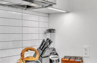 Prime NYC Waterfront Gem - Foto 7