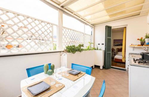 Bilocale affrescato con box privato & spiaggia a 150m - Foto 15