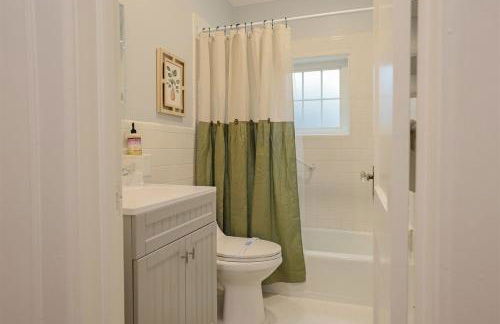 New & Renovated MCM Duplex 3 mi to DT Durham - Foto 45