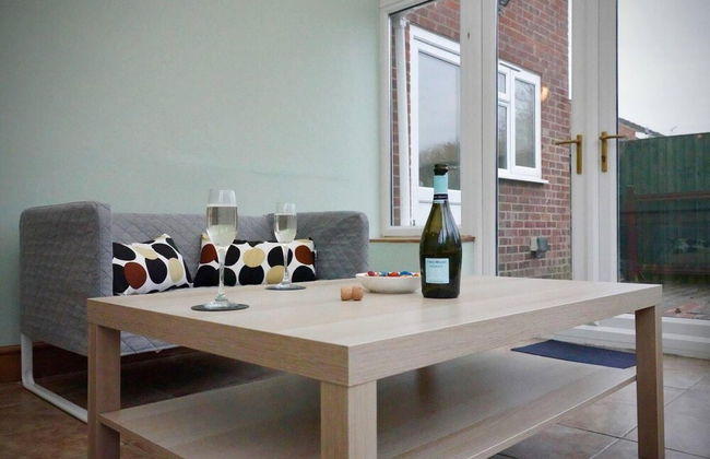 Captivating 4-bed House in Milton Keynes - Foto 33