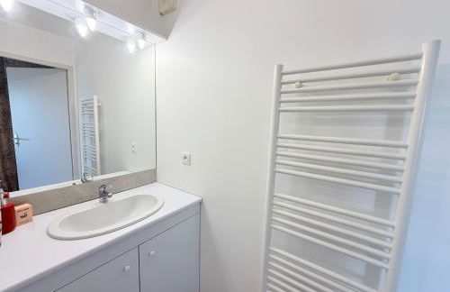 M036 Joli studio proche de la gare - Photo 5