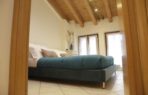 Midnight blues for 3 people near the airport - Foto 29