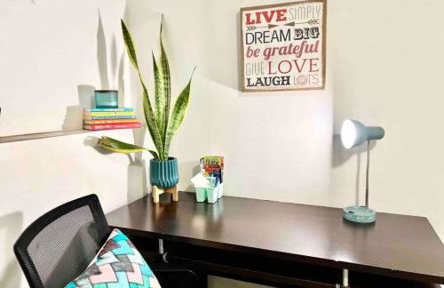 Private Room with Shared Bathroom on the 1st Floor 10 minutes walk to University of Washington - Foto 12