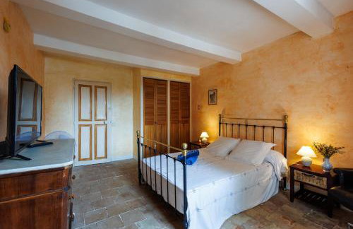 Le Guiguet - Mas provençal avec piscine pour 10 - Foto 20