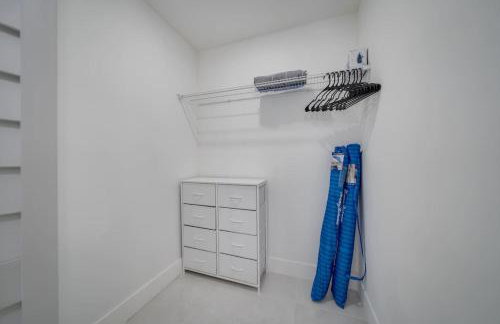 Home with Games Pool Paradise - Foto 16